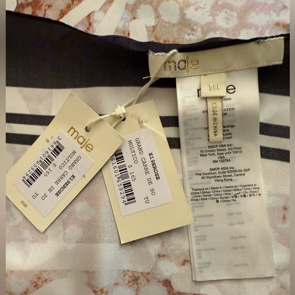 New-MAJE
Erose Large Silk Scarf In Multicolor - Picture 16 of 16